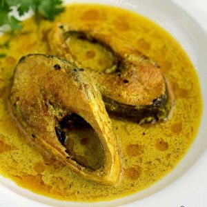 shorisha-ilish-Hilsha Fish Cooked With Mustered Seed